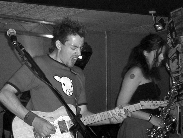 Junktion 7’s Battle Of The Bands Heat 2 Running With Scissors + Callaghan + Pressure + New Generation Superstars 2004